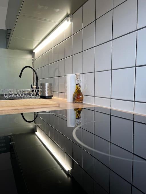 Paisible T2 Apartment Villeurbanne Bagian luar foto